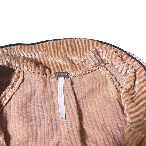 Free People Aspen Nights Velvet Cropped Button Up Size Small - Picture 5 of 15